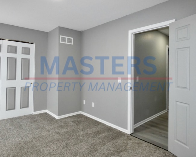 Building Photo - 4 Bed | 1.5 Bath | Spacious Rental Home