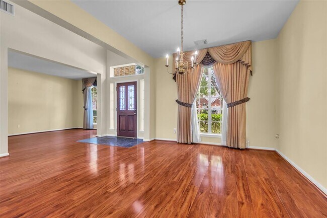Building Photo - 16343 Mellow Oaks Ln
