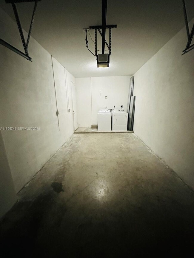 Building Photo - 3442 NW 13th St