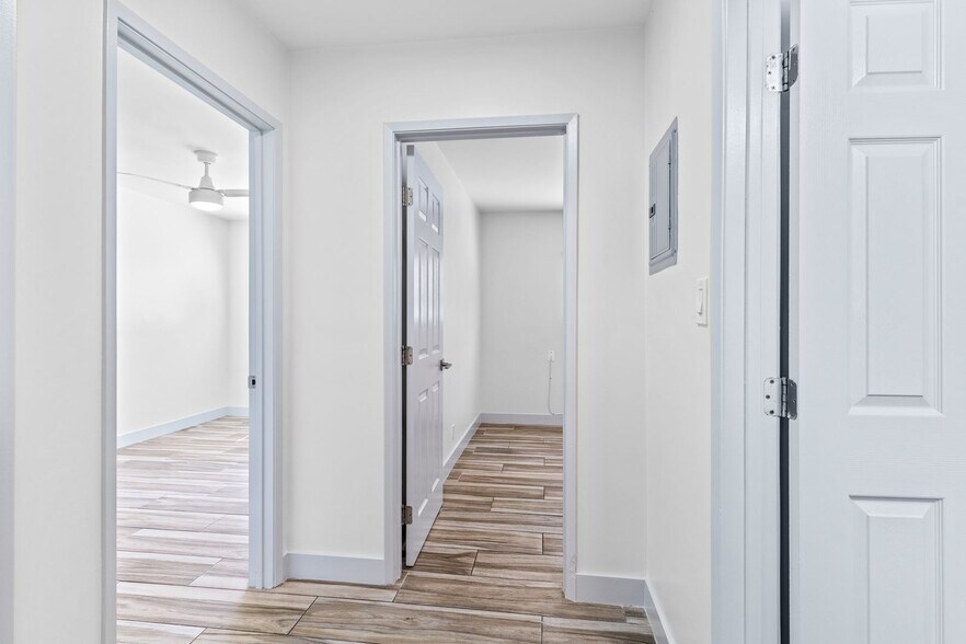 Building Photo - 1332 Walnut Ave