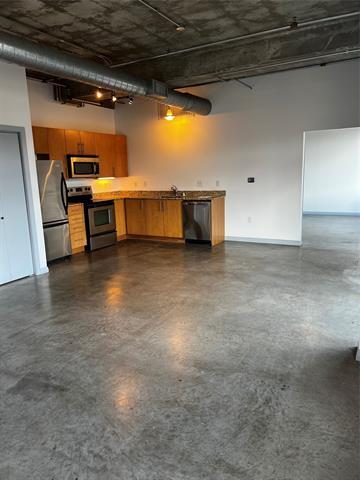Building Photo - 1001 Belleview St