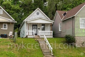 Building Photo - 711 Tenny Ave