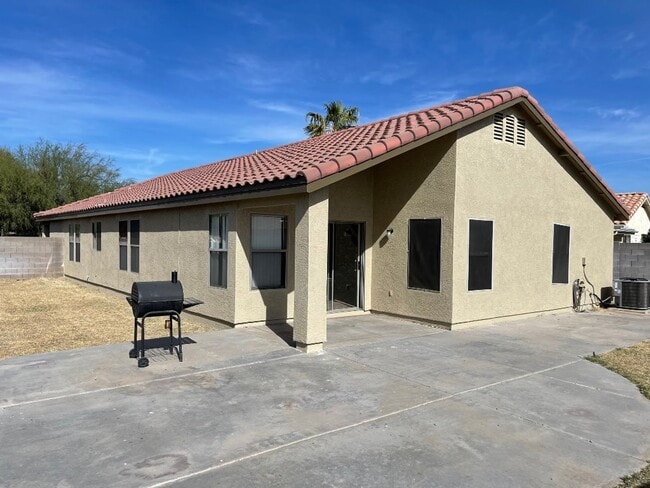 Building Photo - 13365 W Canyon Creek Dr