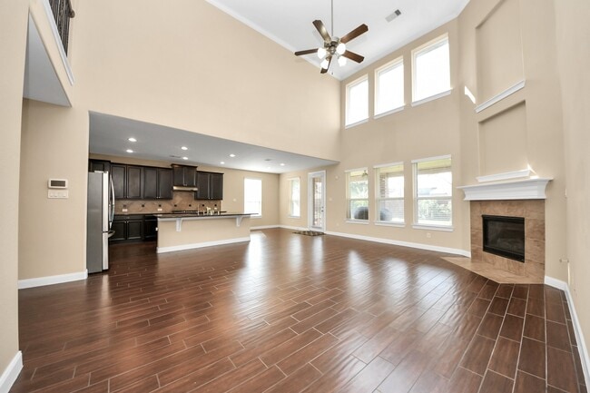 Building Photo - 27419 Canyon Reach Dr