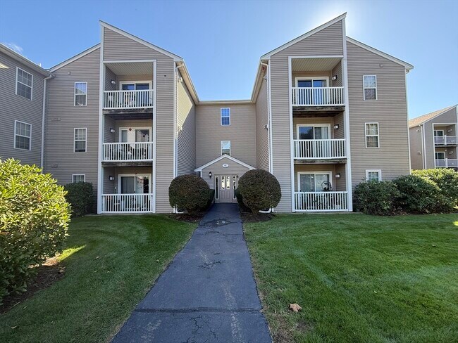 Building Photo - 4 Marc Dr
