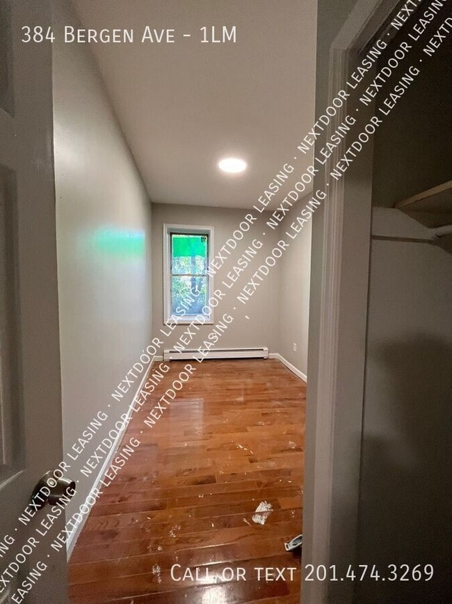 Building Photo - 384 Bergen Ave