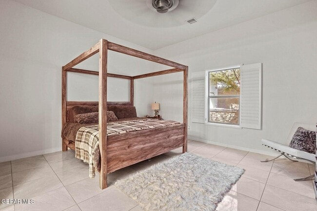 Building Photo - 244 Saltford Pl