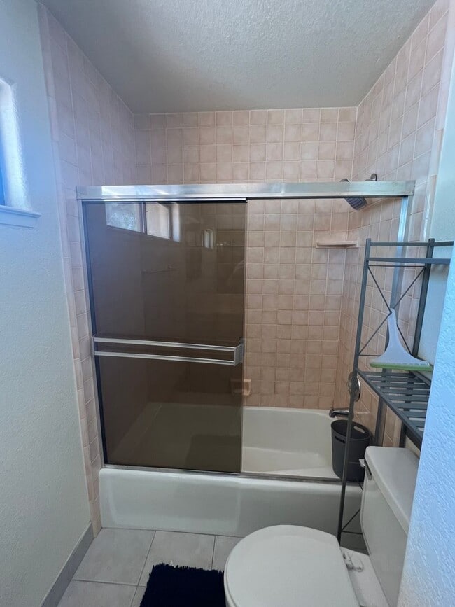 Building Photo - Rio Bravo Home