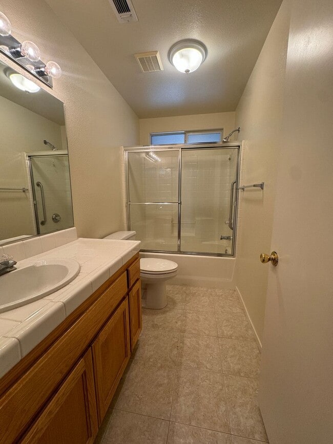 Building Photo - Single Story Home On Cul-De-Sac Near Preisker Park