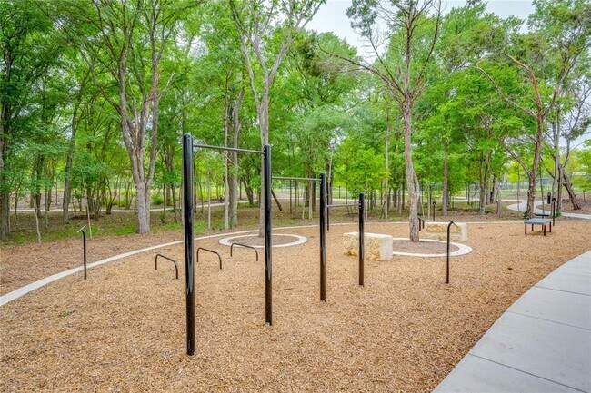 Building Photo - 4801 Springdale Rd