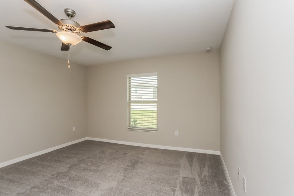 Building Photo - 15306 Miller Creek Dr