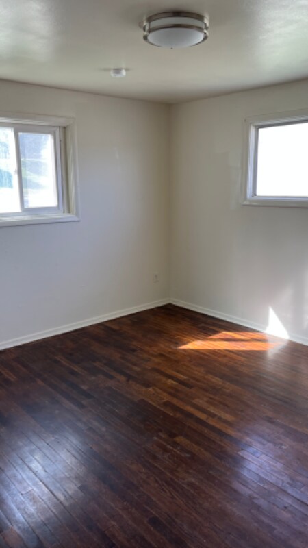 Building Photo - 1213 W Gary St