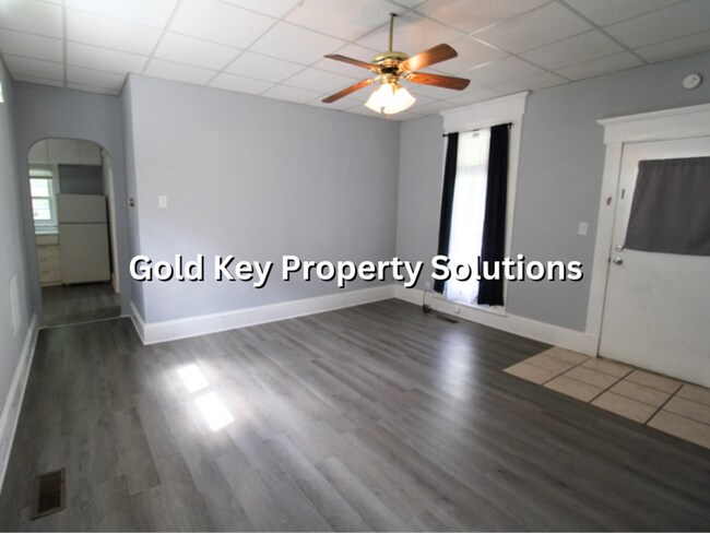 Building Photo - 803-807 High Street