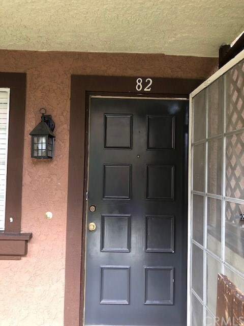 Building Photo - 82 Flor De Sol