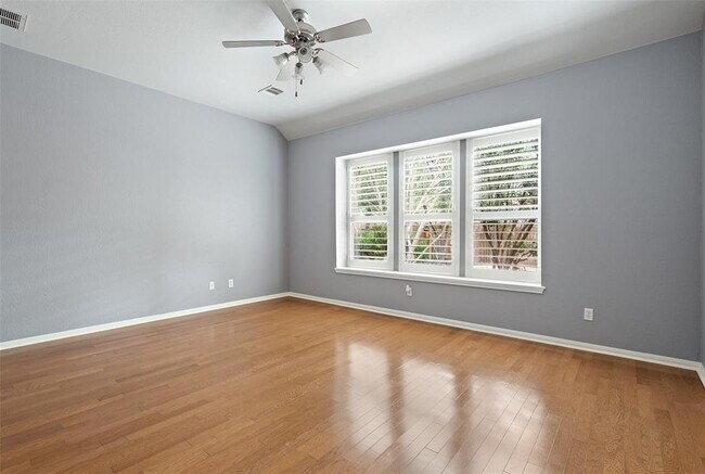 Building Photo - 908 Golden Palomino Ct