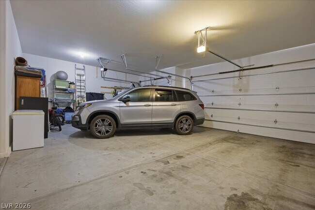 Building Photo - 6248 Carol Butte Ct