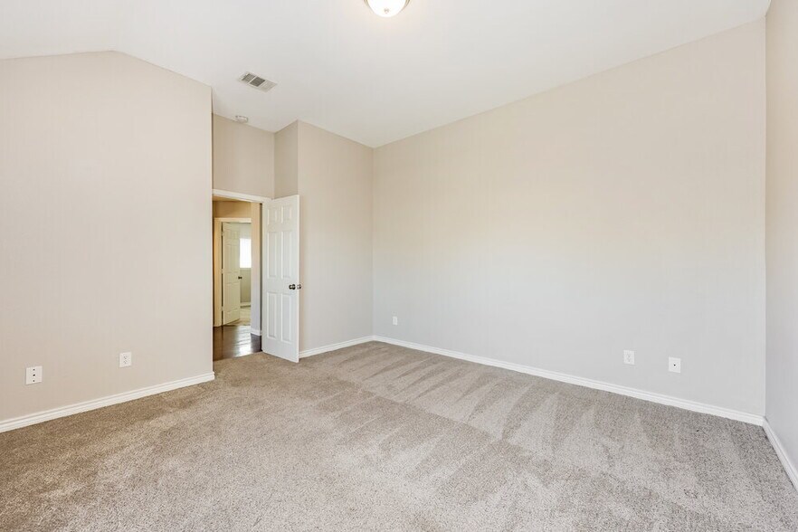 Building Photo - 4117 Cochise Dr