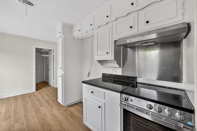 Building Photo - 158 Cotillion Rd