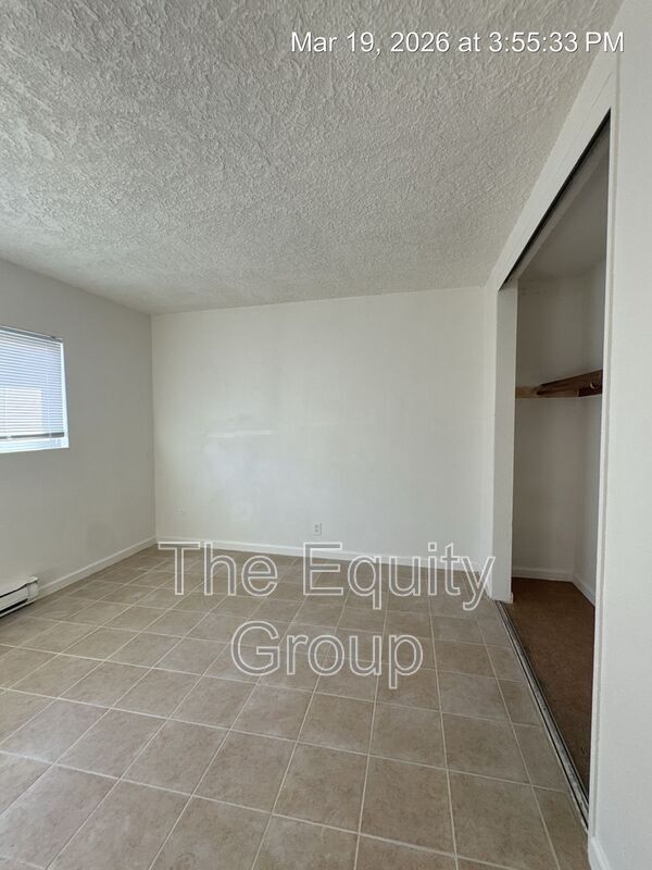 Building Photo - 570 S Richmond Ave