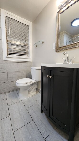 Building Photo - 1029 Central Ave