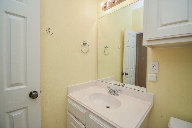 Building Photo - 21503 Round Creek Ct