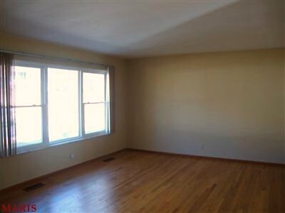 Building Photo - 524 Ranch Dr