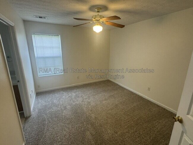 Building Photo - 1330 Labonte Pkwy