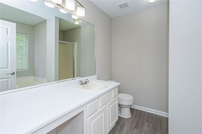Building Photo - 3272 Peach Ct