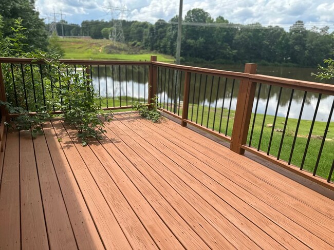Building Photo - 6686 Browns Mill Ferry Dr