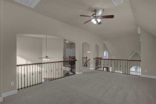 Building Photo - 1702 Tulare Dr