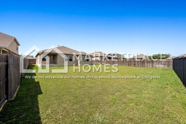 Building Photo - 3416 Pauling Loop