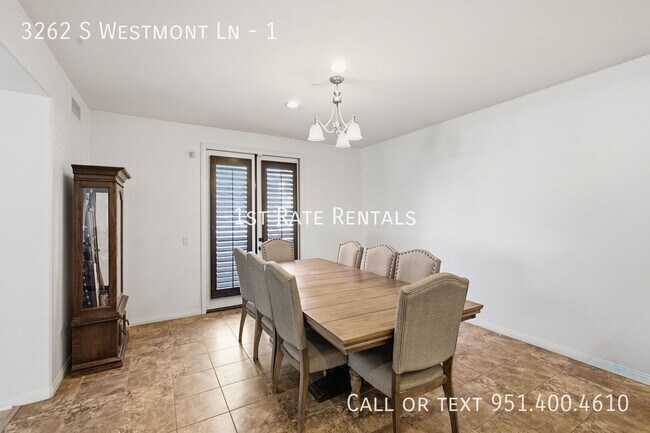 Building Photo - 3262 Westmont Ln