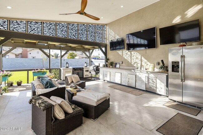 Building Photo - 3912 S Kyrene Rd