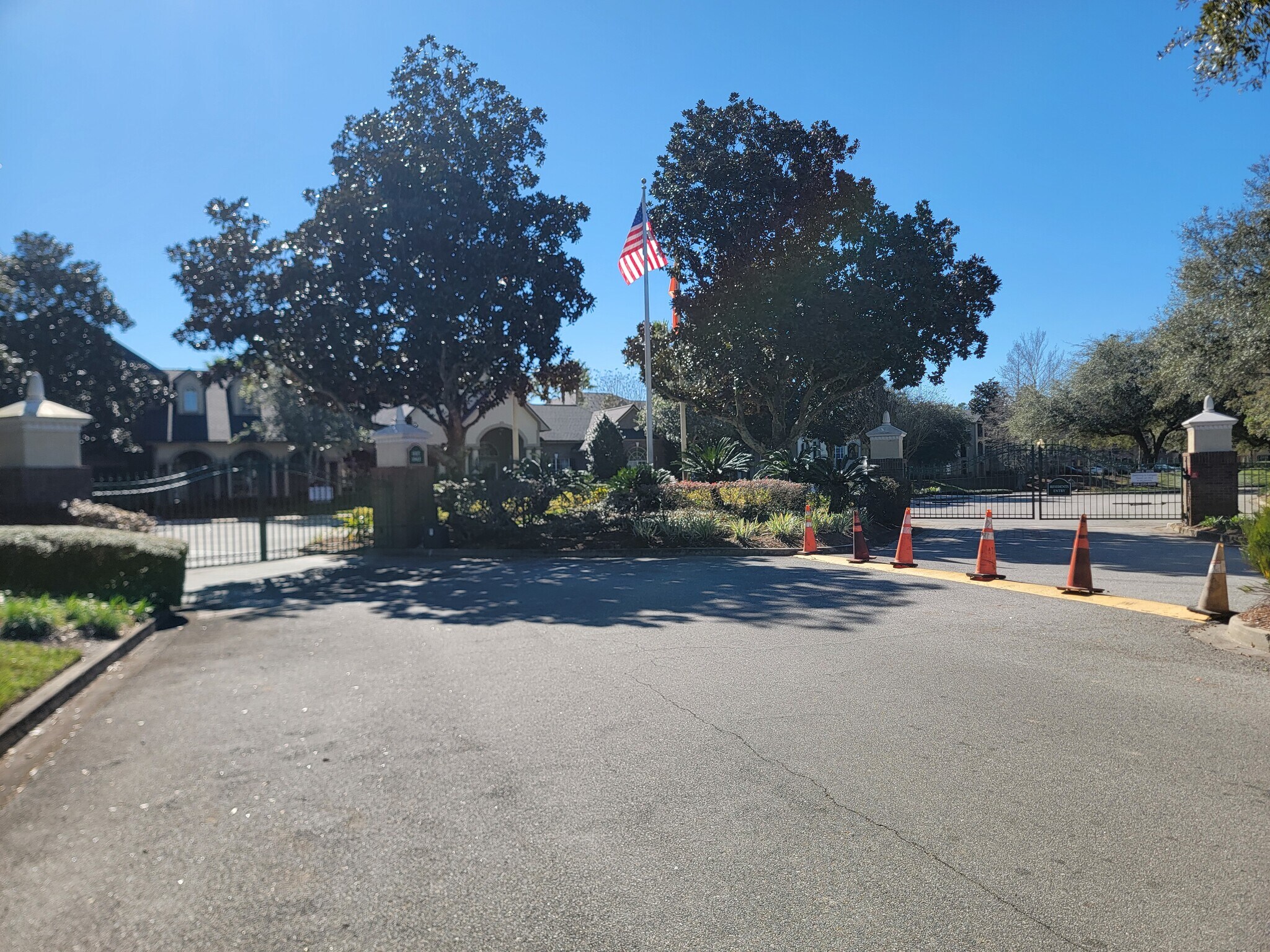 Building Photo - 7800 Point Meadows Dr