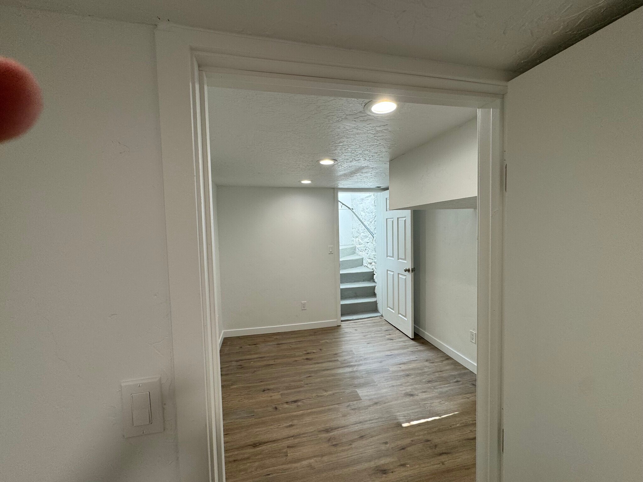 Building Photo - 545 E 600 S