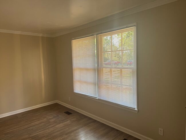 Building Photo - 409 Quanto Ct