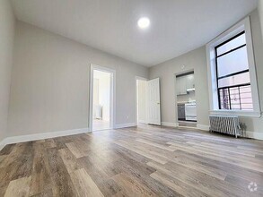 Building Photo - 2 bedroom in BRONX NY 10459