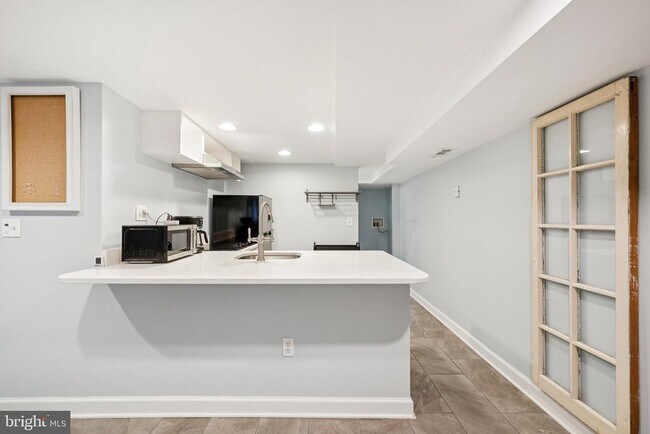 Building Photo - 1842 North Capitol St NW