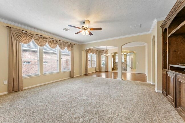 Building Photo - 11 S Bendrook Loop