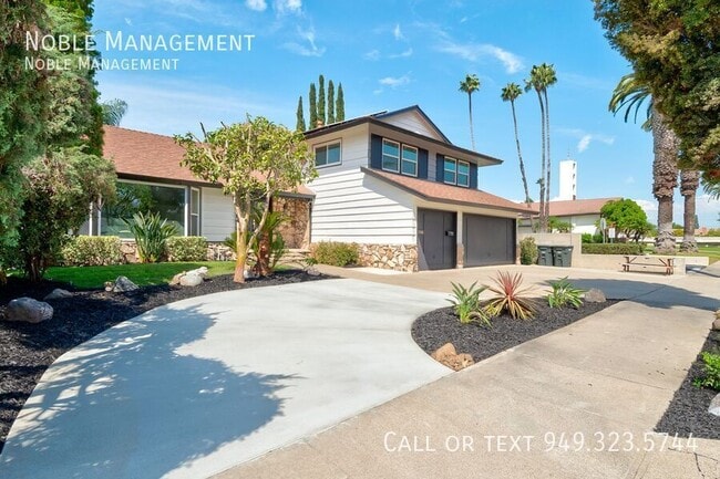 Building Photo - 700 S Yorba St