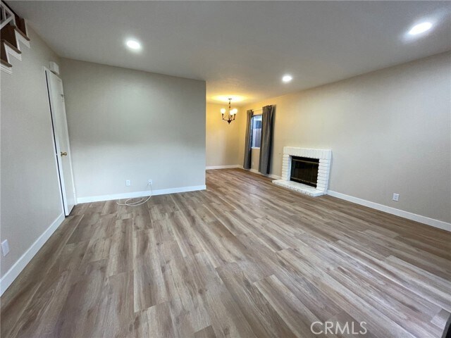 Building Photo - 63 S Parkwood Ave