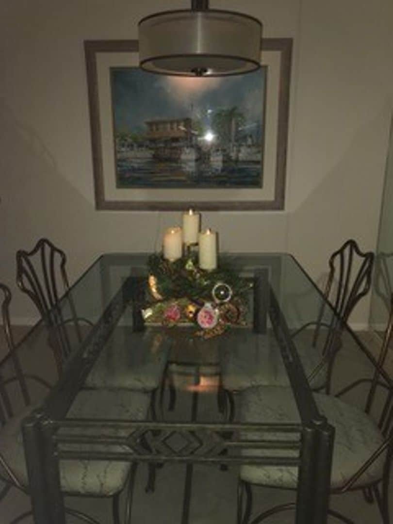 Building Photo - Rose Garden Furnished Unit Available May - Nov