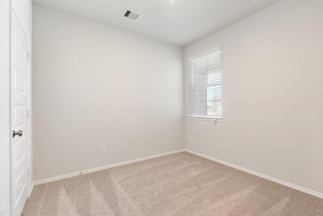 Building Photo - 5827 Fresh View Ct