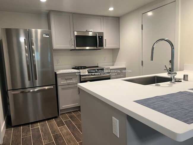 Building Photo - AVAILABLE SHORT TERM RENTAL BOOKING (end 3...