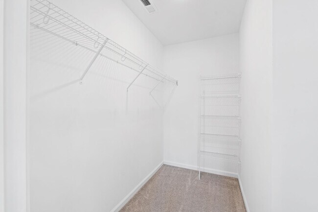 Building Photo - Like New 3 Bedroom Home Walk to DT Clayton!