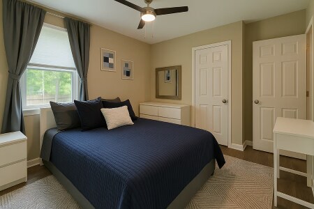 Building Photo - 1804 28th Ave N