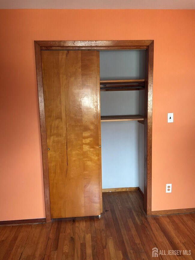 Building Photo - 8 Montclair Ave