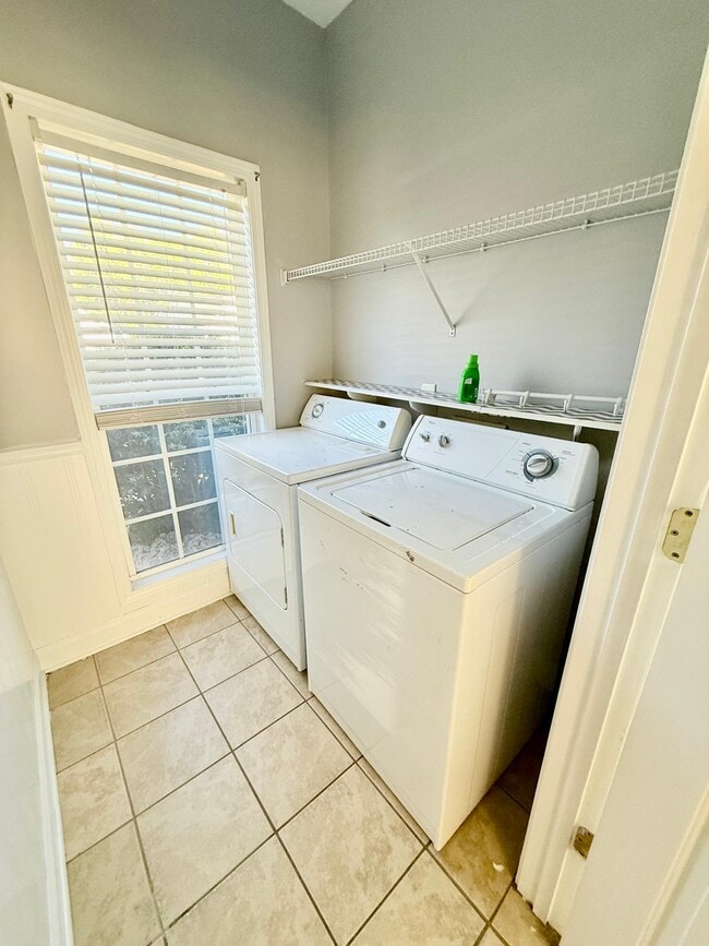 Building Photo - 3007 Hemby Commons Pkwy