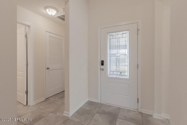 Building Photo - 12613 Itani Ct
