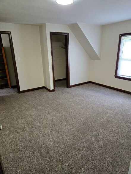 Building Photo - 118 Butler Ave